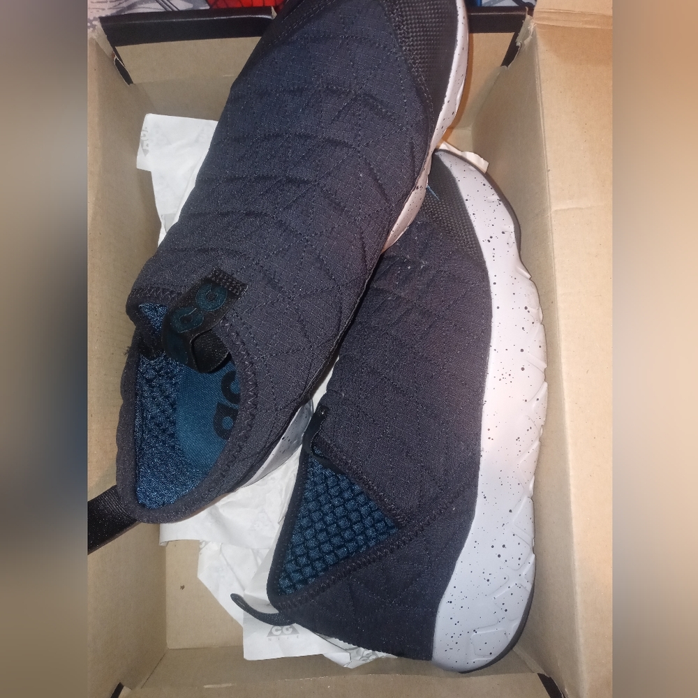 ACG Nike sneakers